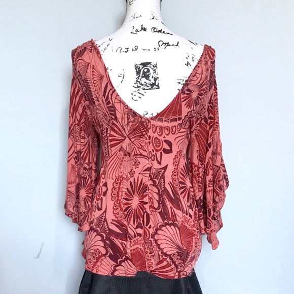 Free People ‘Amour’ Flowy Cold Shoulder Top Med - Picture 3 of 9